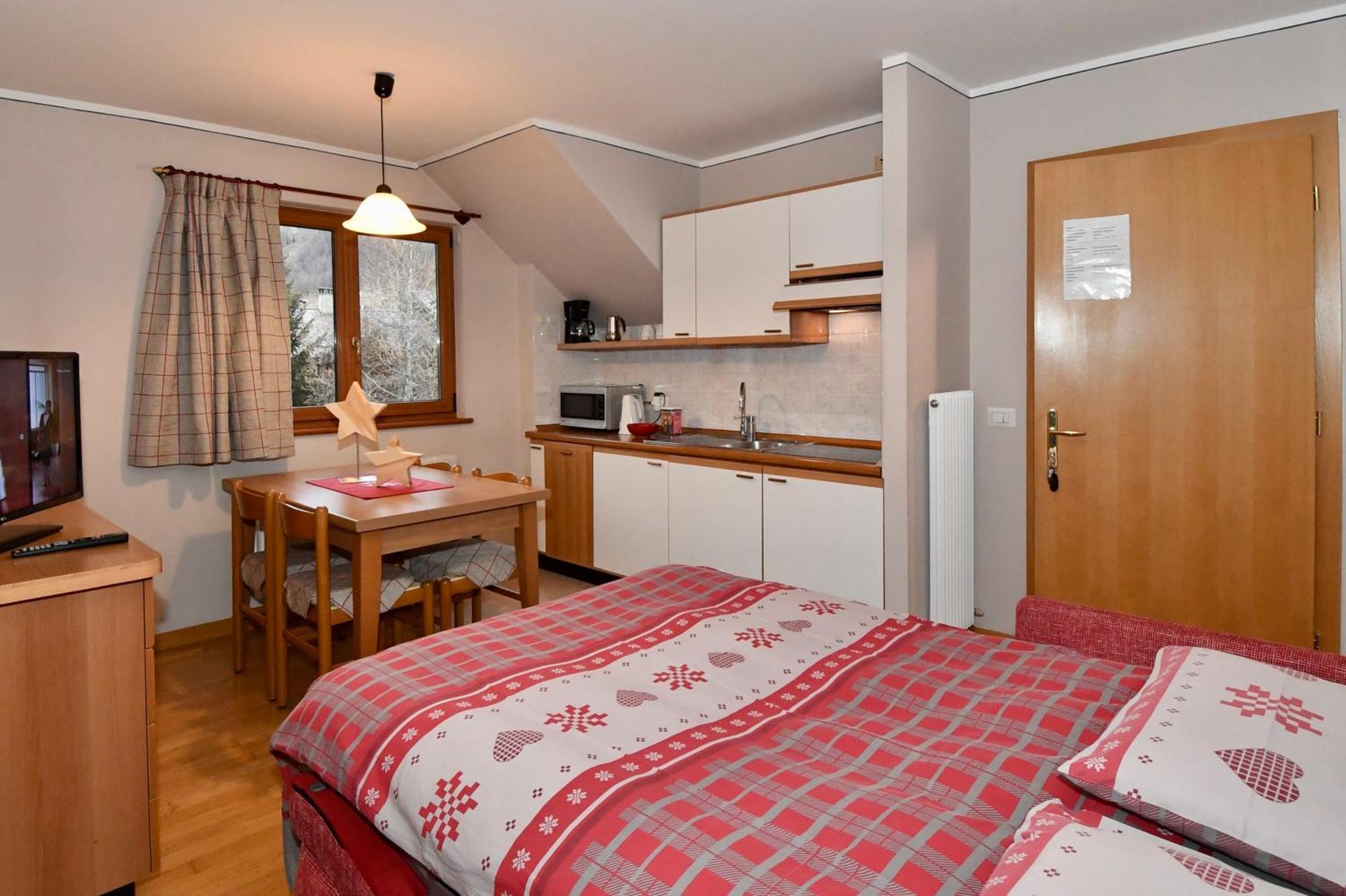 Casa Erica Apartments Livigno Extérieur photo